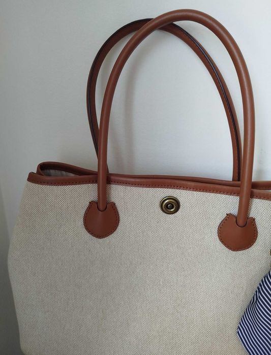 Mala da prestigiada marca "Ralph Lauren"