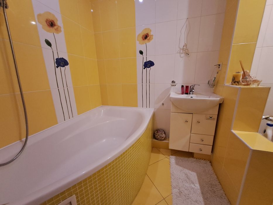 Терміново! Продаж 3к квартири 94.4 кв. м на вул. Лозовецька