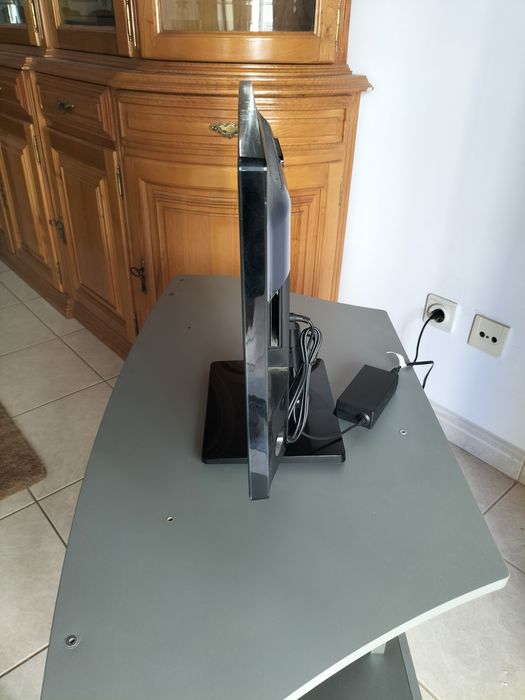 HDTV/MONITOR da marca Samsung modelo  T22D390