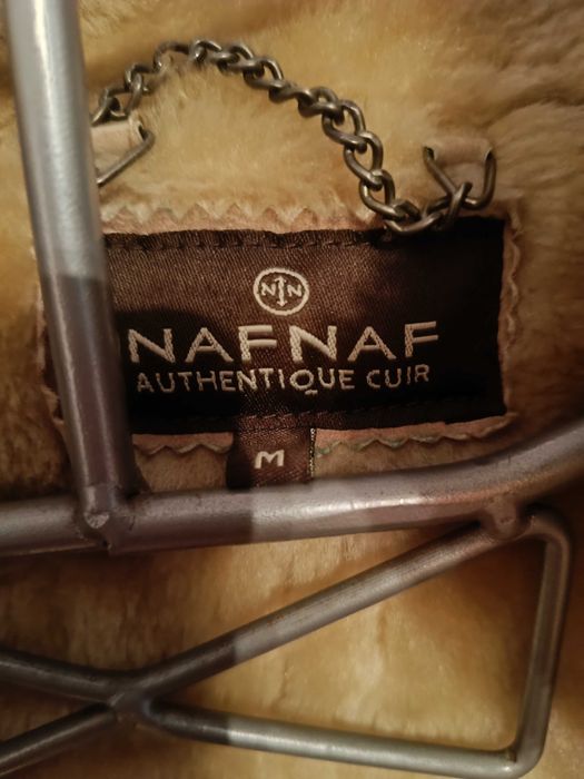 Casaco em pele verdadeira da NAF NAF tamanho M
