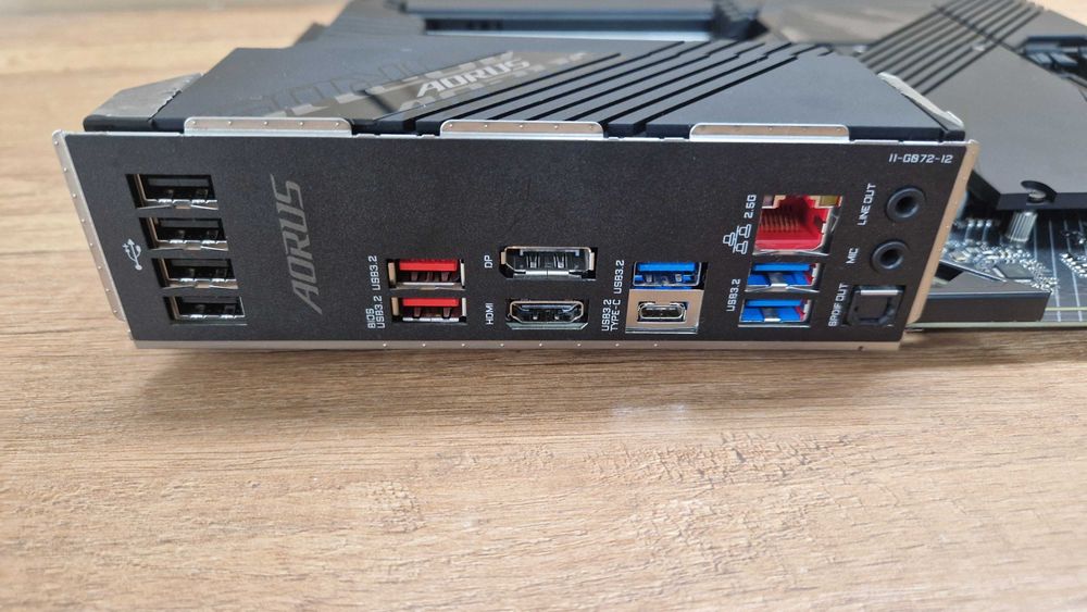 Płyta GIGABYTE Z690 aorus elite stealth LGA1700 DDR5 GWARAN. 515430