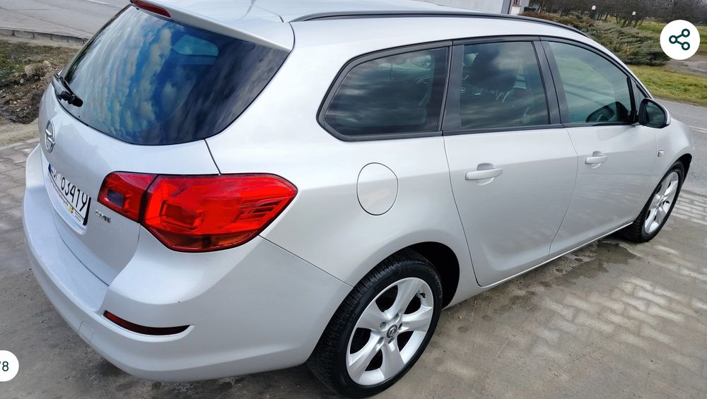 Opel Astra j 1,7 dizel