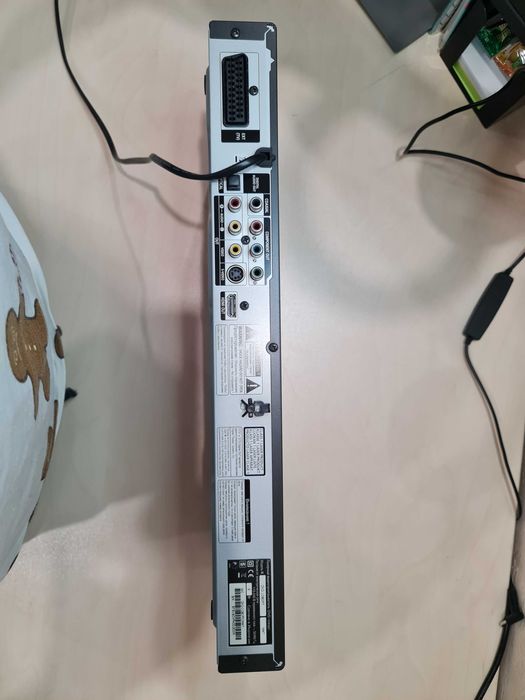 DVD плеєр Samsung DVD-1080P7