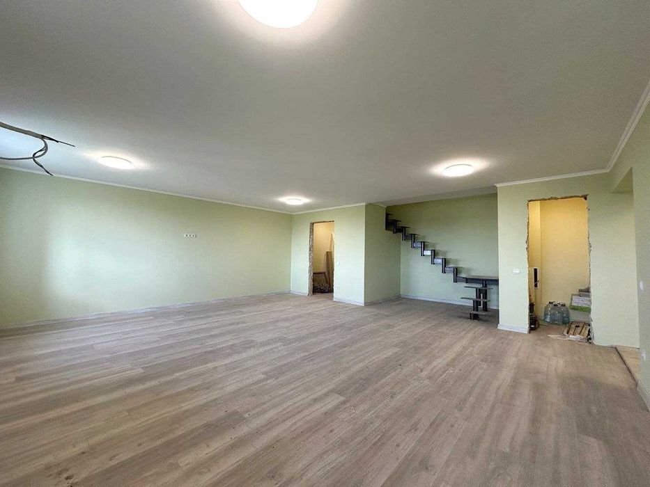 Продаж квартири можна  по держ прогрз ремонтом у м. Ірпінь БЕЗ КОМІСІЇ