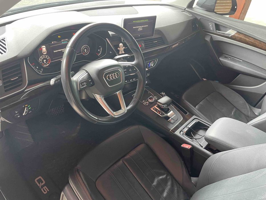 Продам Audi Q5 2018