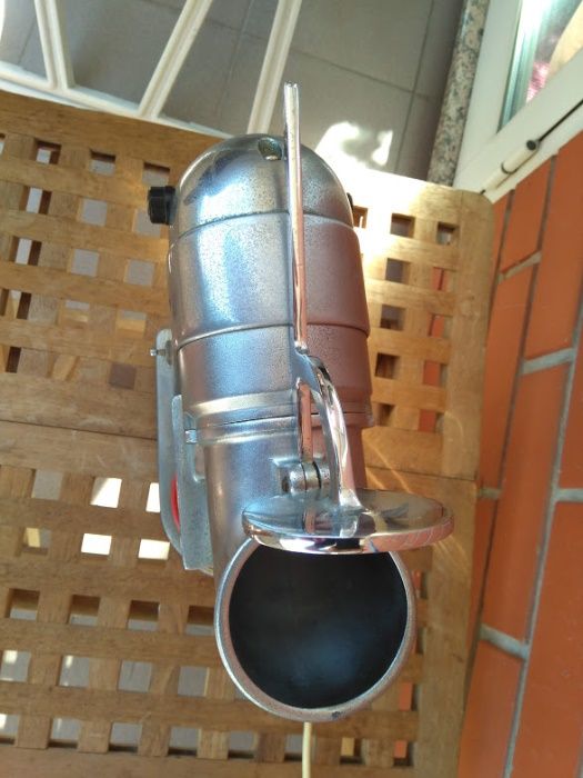 Triturador de gelo antigo QUICK MILL