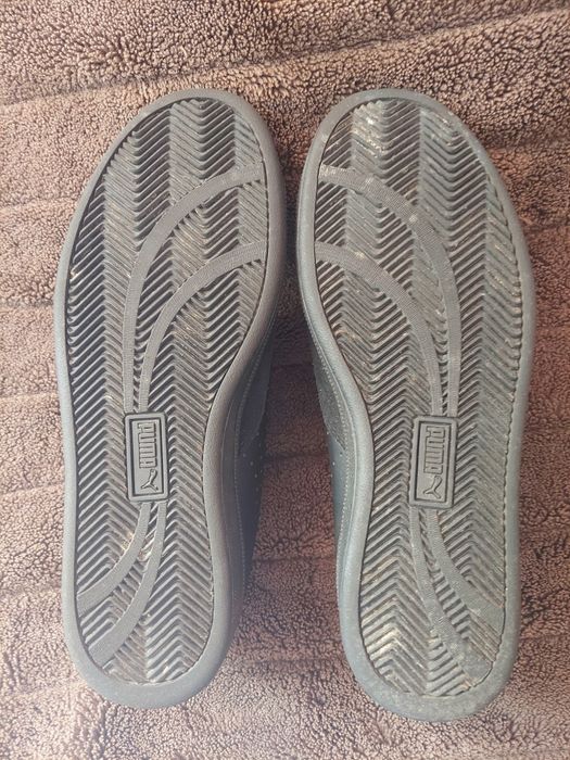 Кросовки puma оригінал

Розмір по бірці:
UK 7 1/2 EURO 41 us 8 1/2 26