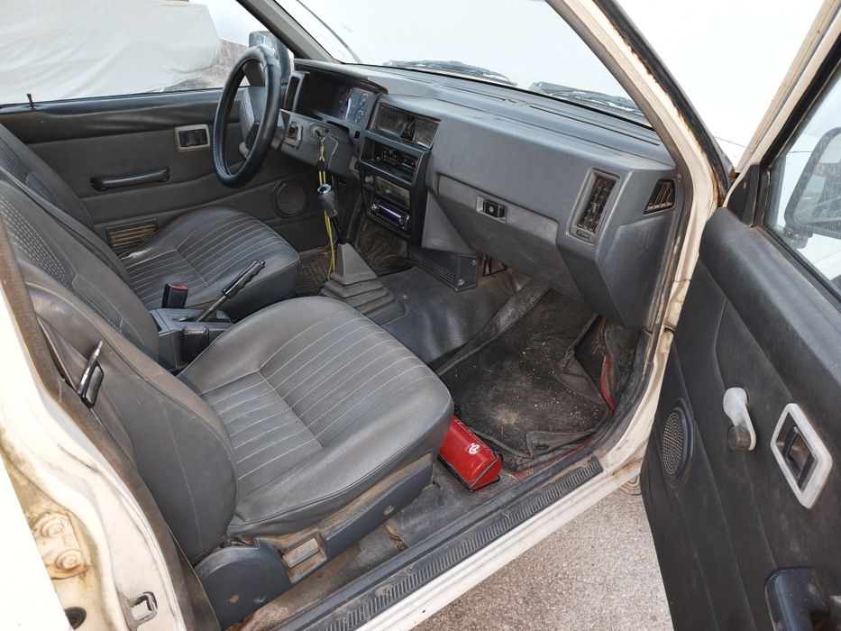 Nissan pick-up  d21