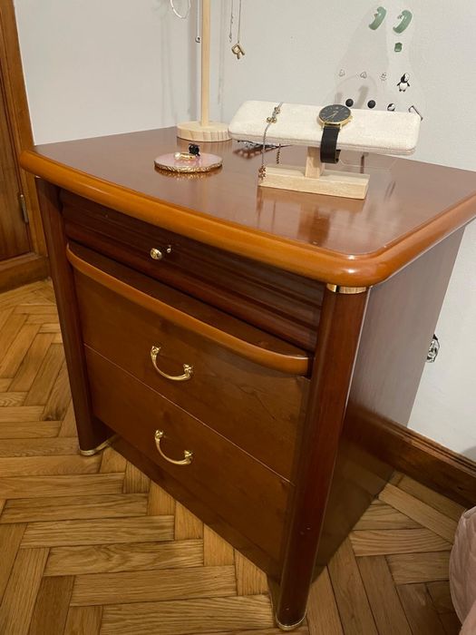 2 Mesinhas de cabeceira