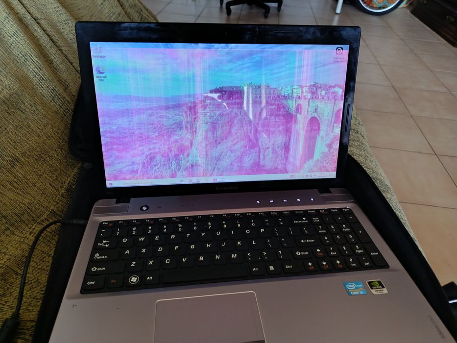 Portátil Lenovo  para venda