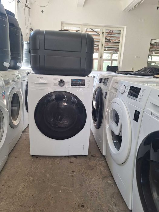 пральна машина Samsung WF72F5E5P4W/EG укомплектована баком з Німеччини