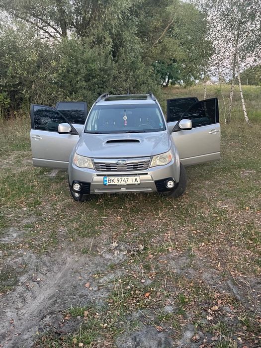 Subaru Forester 2008• 2.0 дизель • МКПП • повний привід