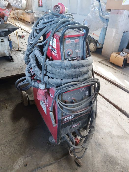 Spawarka Lincoln 425S Powertec + podajnik LF24M Pro