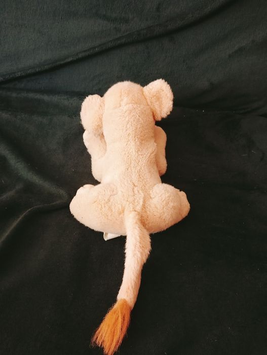 Nala maskotka król lew interaktywna