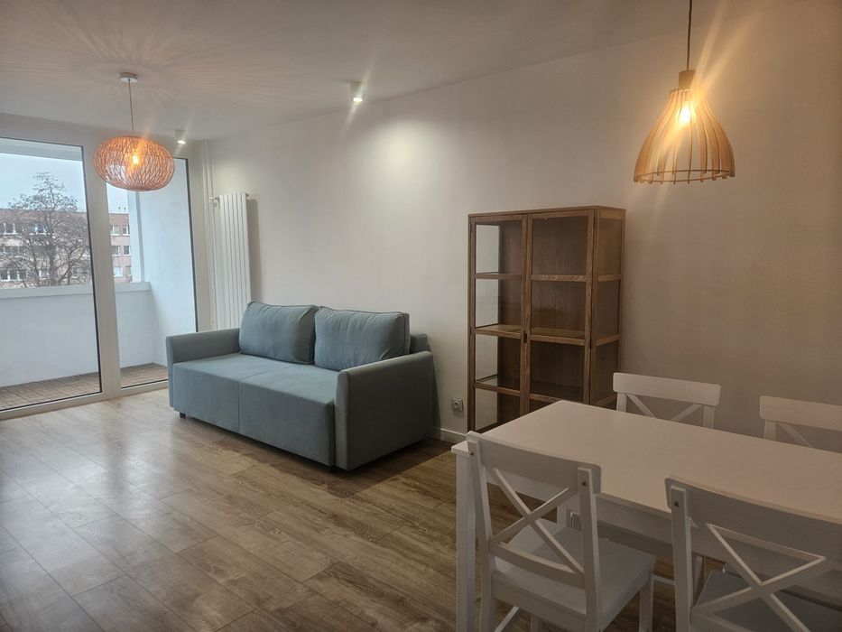 Wyremontowane do zamieszkania.