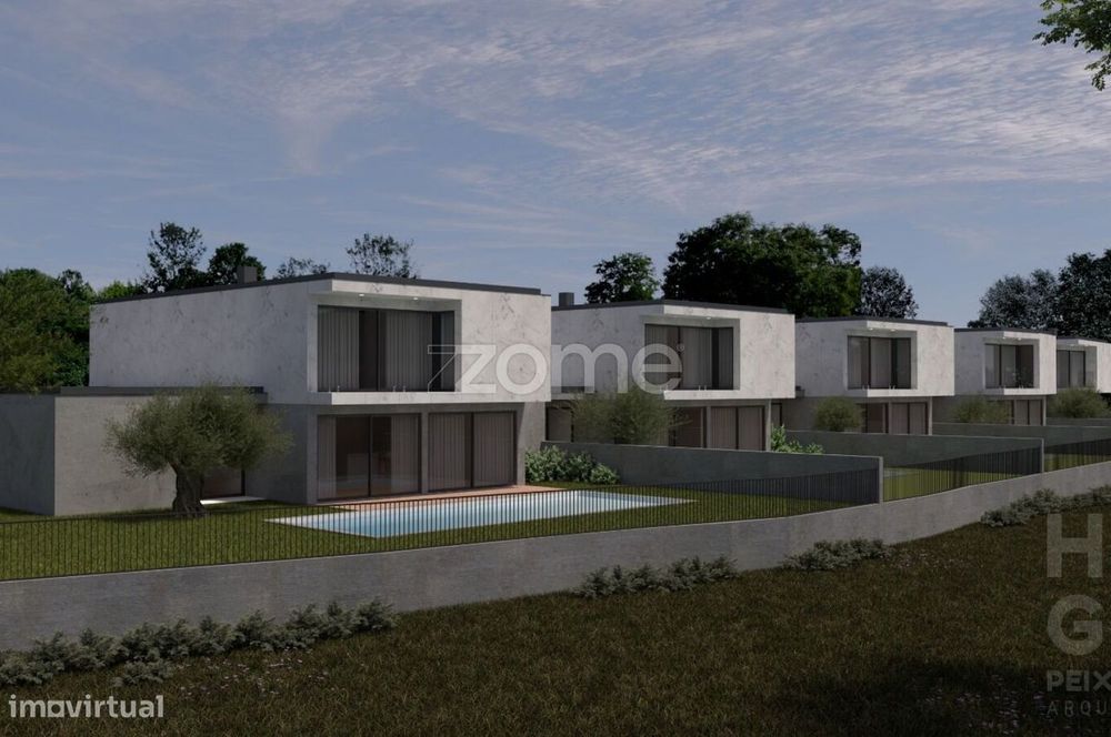 Moradia T3 - Vila Meã - Condomínio privado