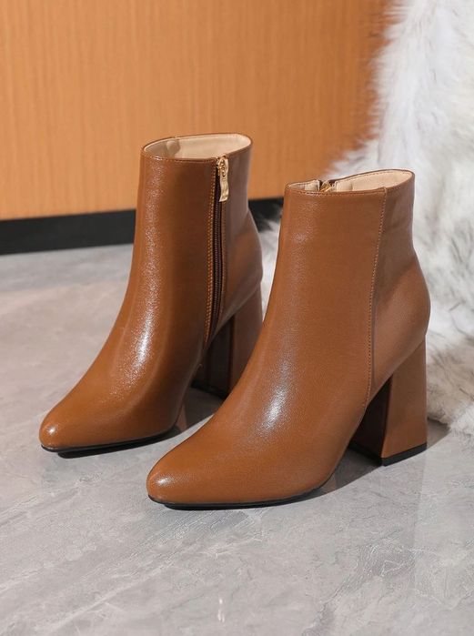 Взуття жіноче зимове ZARA