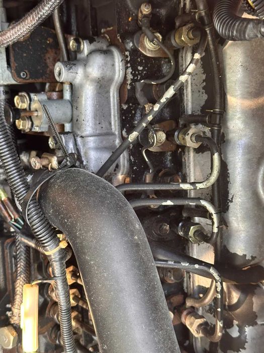 Trator MITSUBISHI MT24 | 4x4 | 24 cv