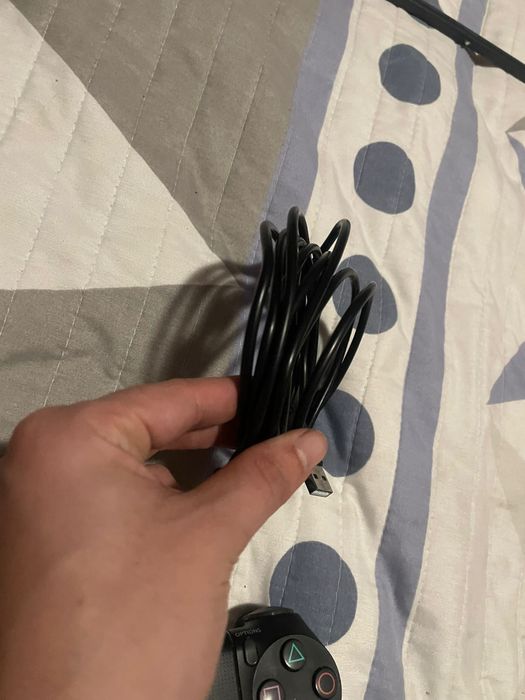 PS4 Slim c/ 2 comandos