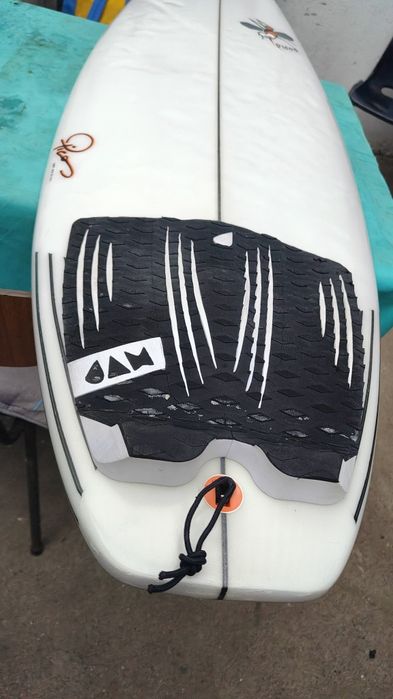 Prancha Surf 6.0 + Saco FCS + Quilhas