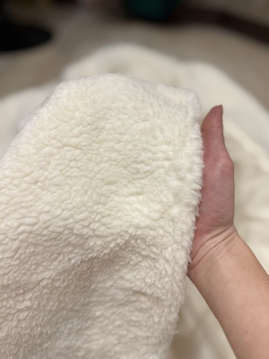 Довге пальто з еко-овчини