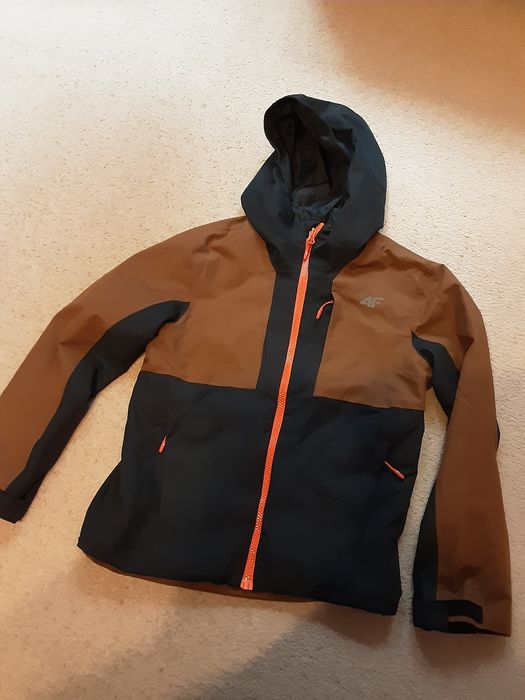 Kurtka wiatrówka 4F 146