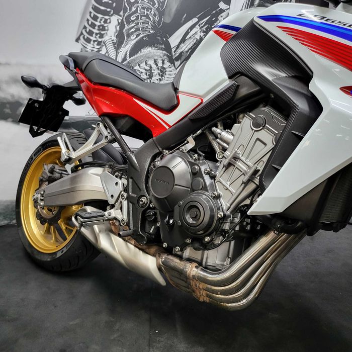 Honda CB 650 F tricolor