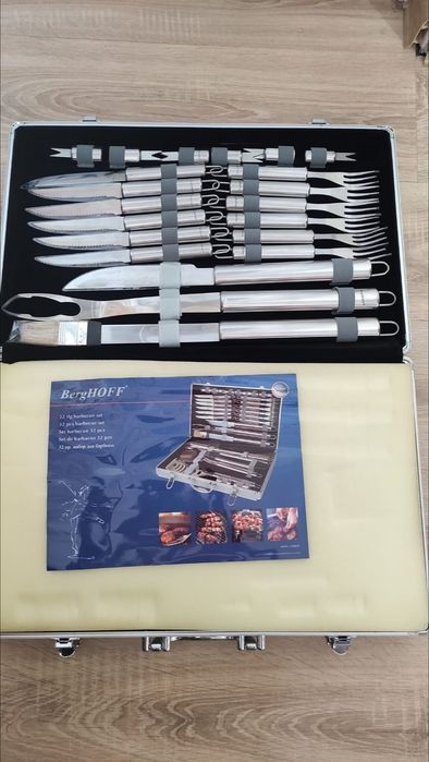 BergHoff zestaw do grilla 32 elementy