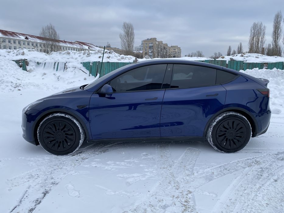 Tesla Model Y Dual Motor Long Range 2023