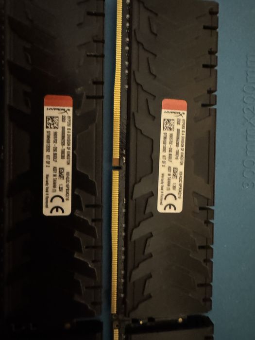 Kingston DDR4 32GB/16Gb (2X16G та 2X8gb) HyperX predator 3200MHz
