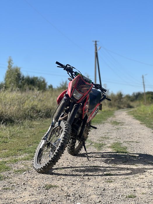 Geon xroad 250.
