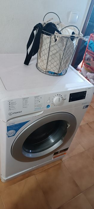 Máquina de lavar roupa 7kg