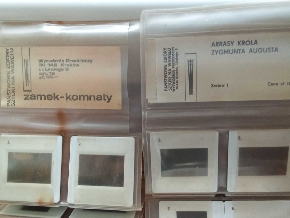 Slajdy , przeżrocze czasy Prl-u kompletne o opakowania