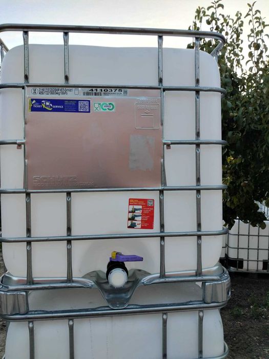 Paletopojemnik IBC 1000l 600l beczka mauzer mauser zbiornik na wodę