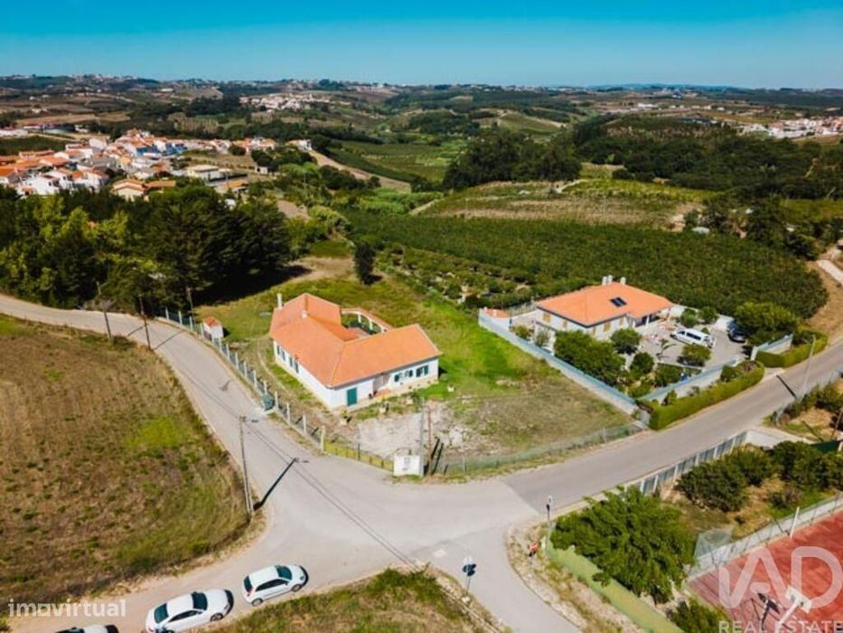 Moradia térrea T4 em Vermelha de 210 m2