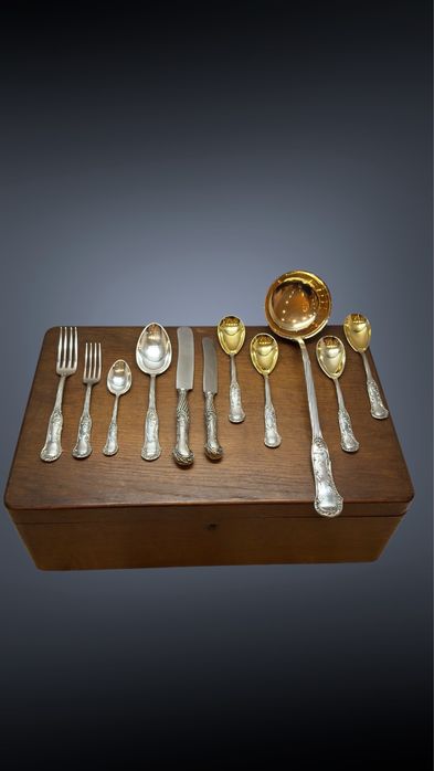 Антикварне столове срібло срібні столові прибори столовое серебро