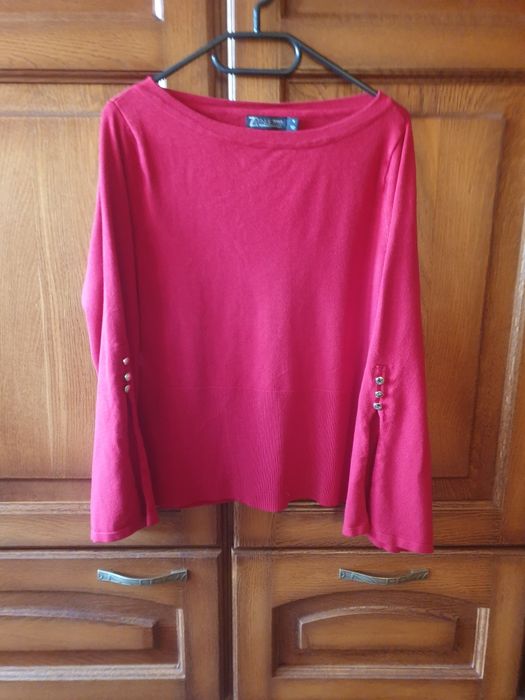 Sweter czerwony damski