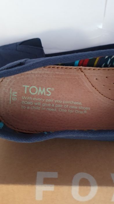 Espadryle męskie nowe Toms Classics rozmiar 42