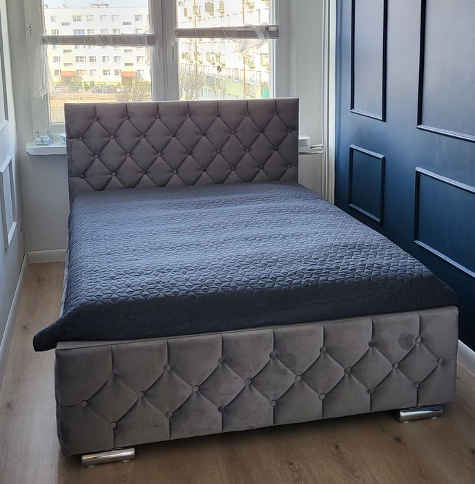 Łóżko sypialniane z materacem 140x200 Nowe