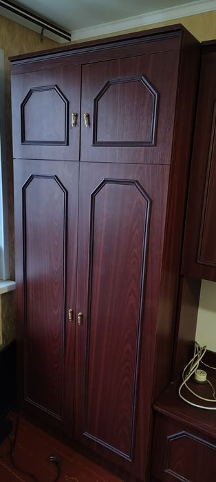 Продам шафу стінку