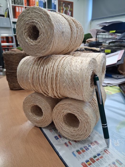 Fio de sisal de 2 cabos.