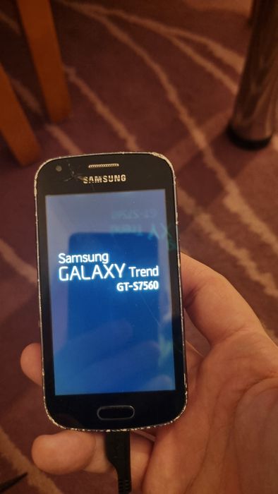 Dois telemóveis Samsung Galaxy S, "LÊR DESCRIÇÃO"