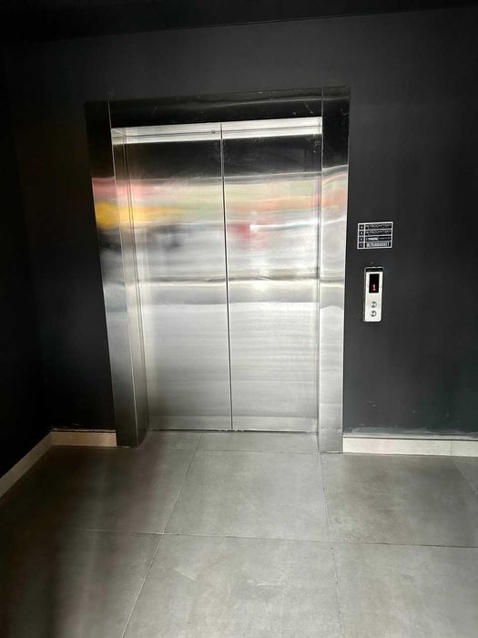 Офіс 1700 м.кв., генератор, Глубочицька. Поділ. Власник