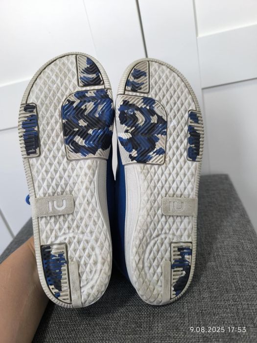 Buty 35 wkładka 22,5cm wiązane sportowe codzienne