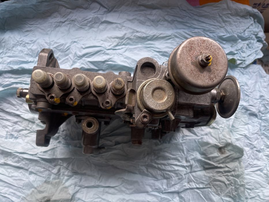 Bomba injetora preparada OM602