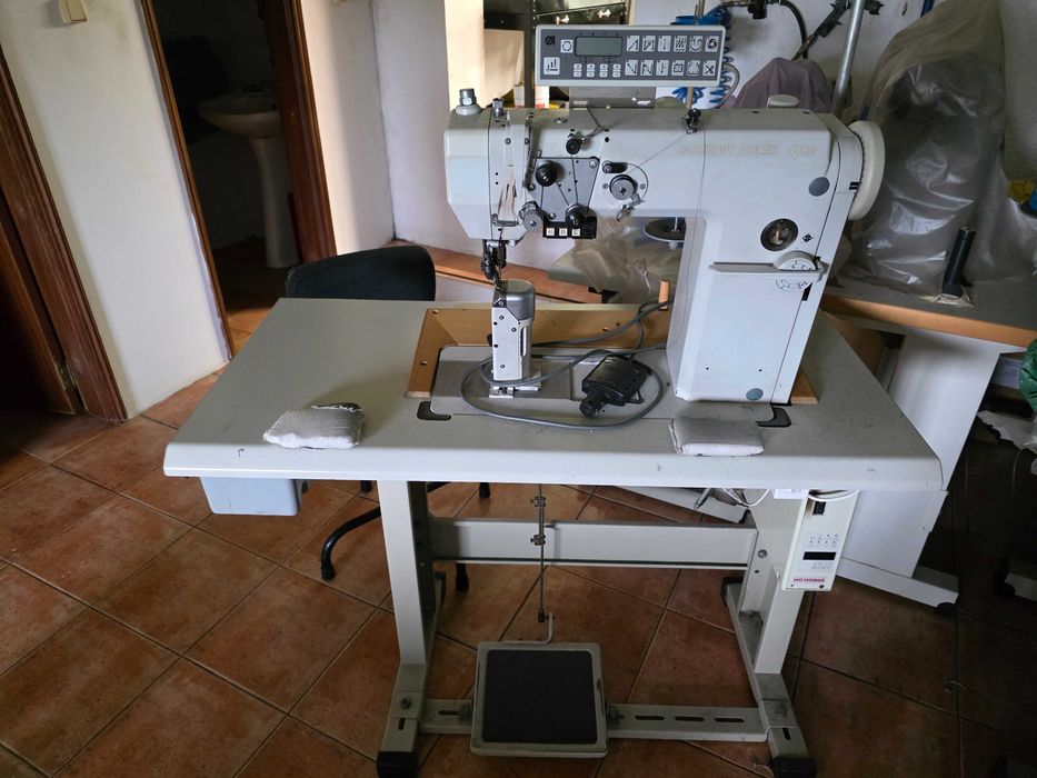 Máquina de 1 agulha Durkop Adler, calçado