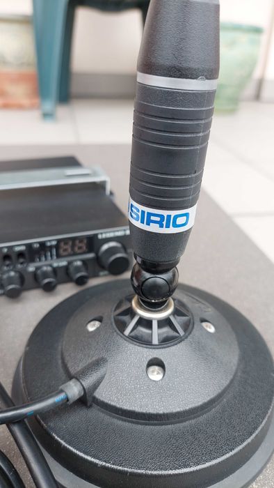 CB Radio M-Tech LEGEND II na bazie UNIDEN 520