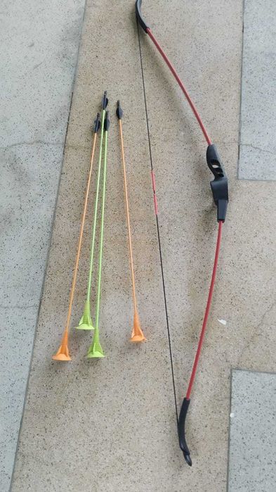 Arco e 4 Flexas de Ventosa + Alvo