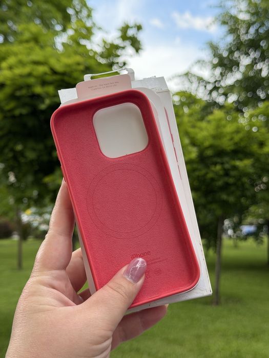 Чехол iPhone 15 Pro
