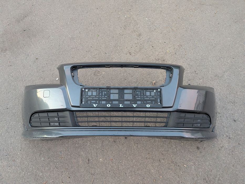 Бампер передній Volvo v50 s40 R-design 2008 2012р